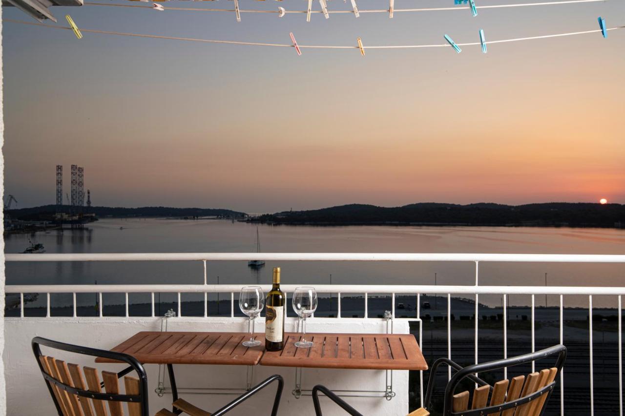 Top Floor Sunset Apartment Pula Exterior foto